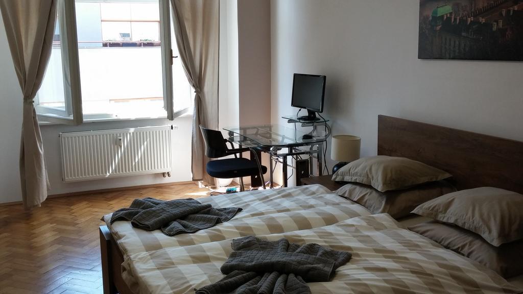 Apartment Balbinova Prag Exterior foto